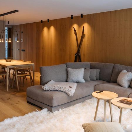 Isard Residences By Leo เอลตาร์แตร์ ภายนอก รูปภาพ