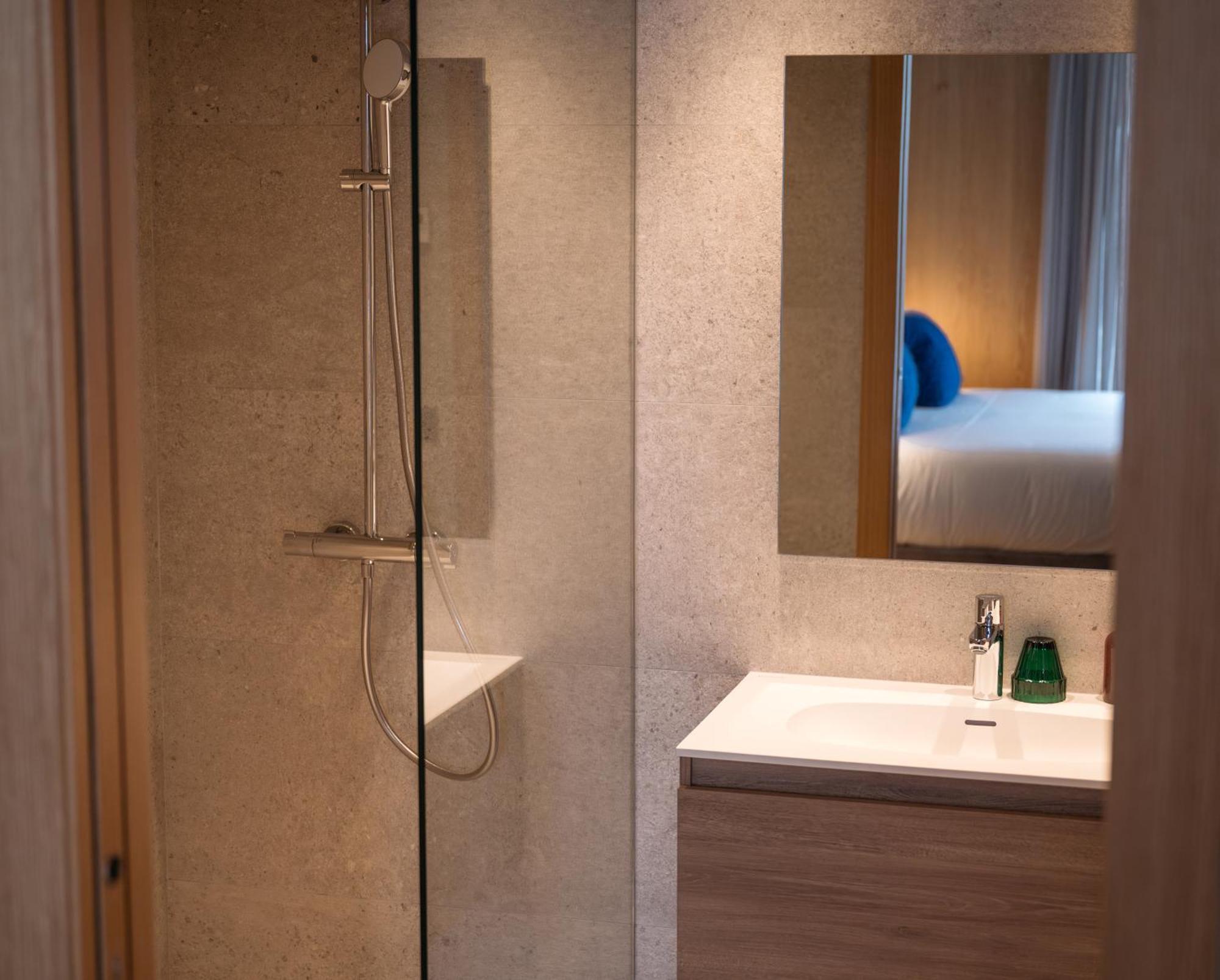 Isard Residences By Leo เอลตาร์แตร์ ภายนอก รูปภาพ