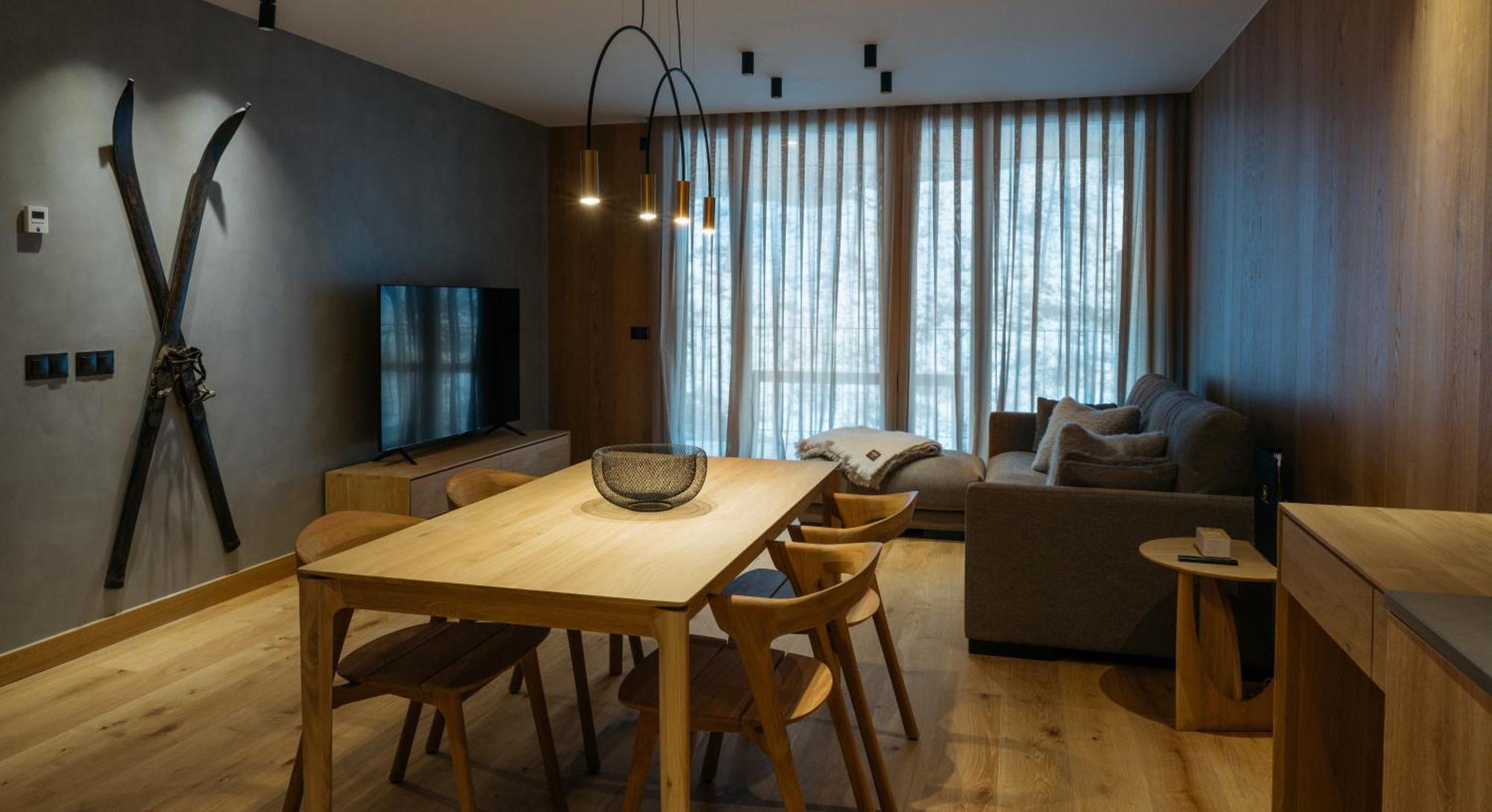 Isard Residences By Leo เอลตาร์แตร์ ภายนอก รูปภาพ