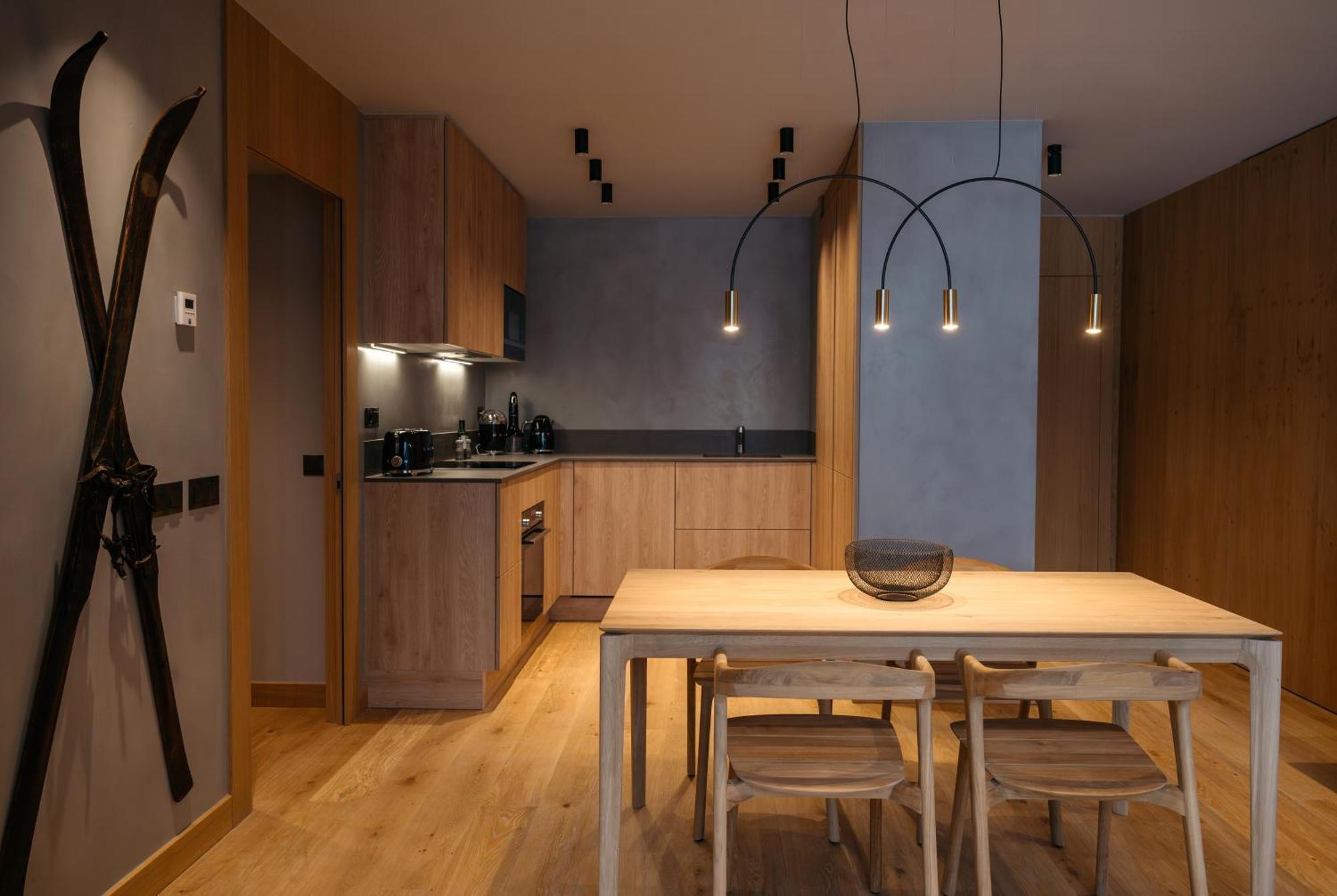 Isard Residences By Leo เอลตาร์แตร์ ภายนอก รูปภาพ