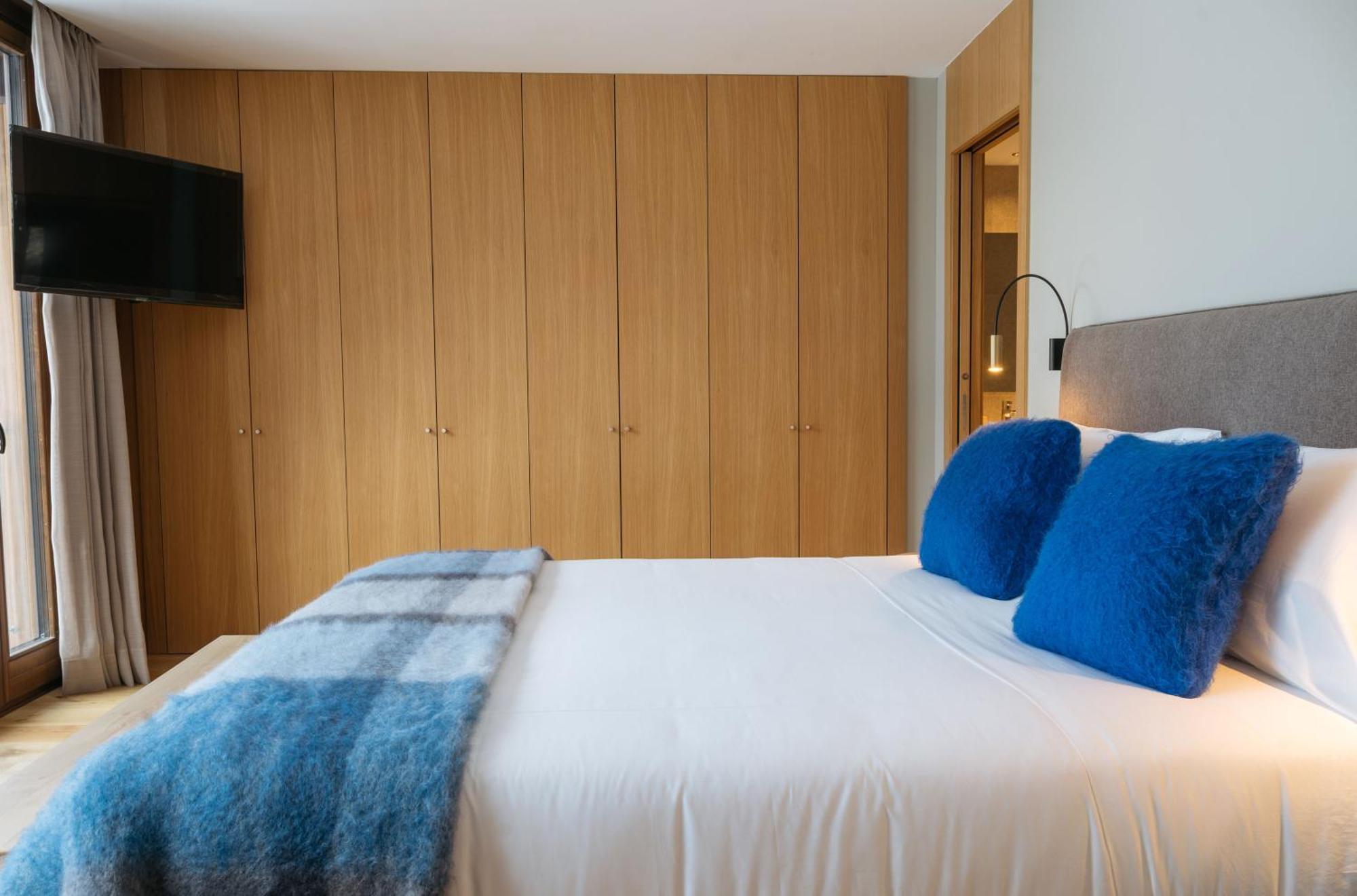 Isard Residences By Leo เอลตาร์แตร์ ภายนอก รูปภาพ