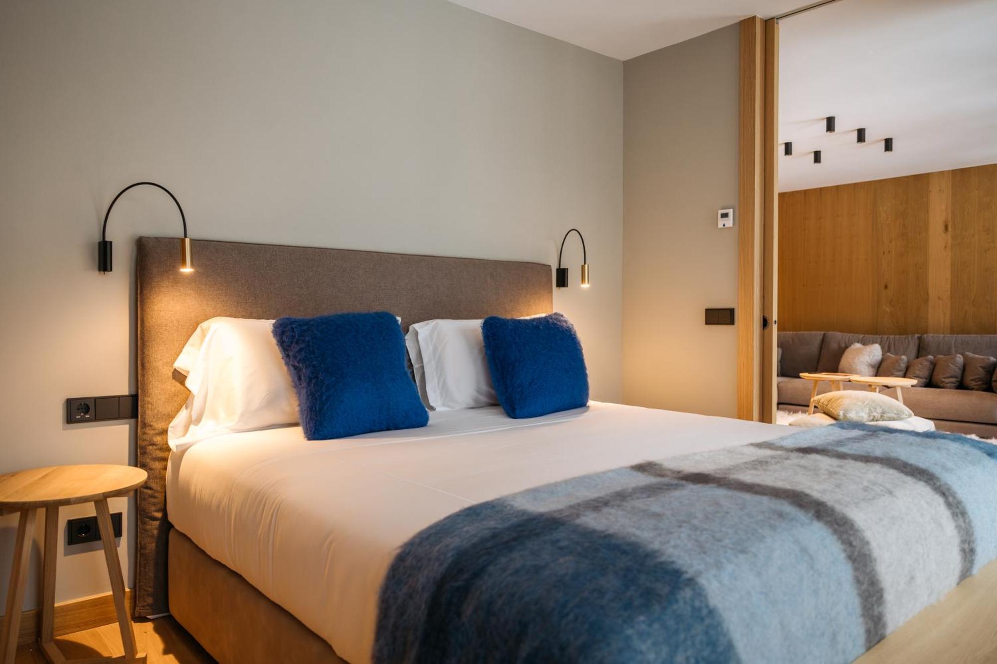 Isard Residences By Leo เอลตาร์แตร์ ภายนอก รูปภาพ