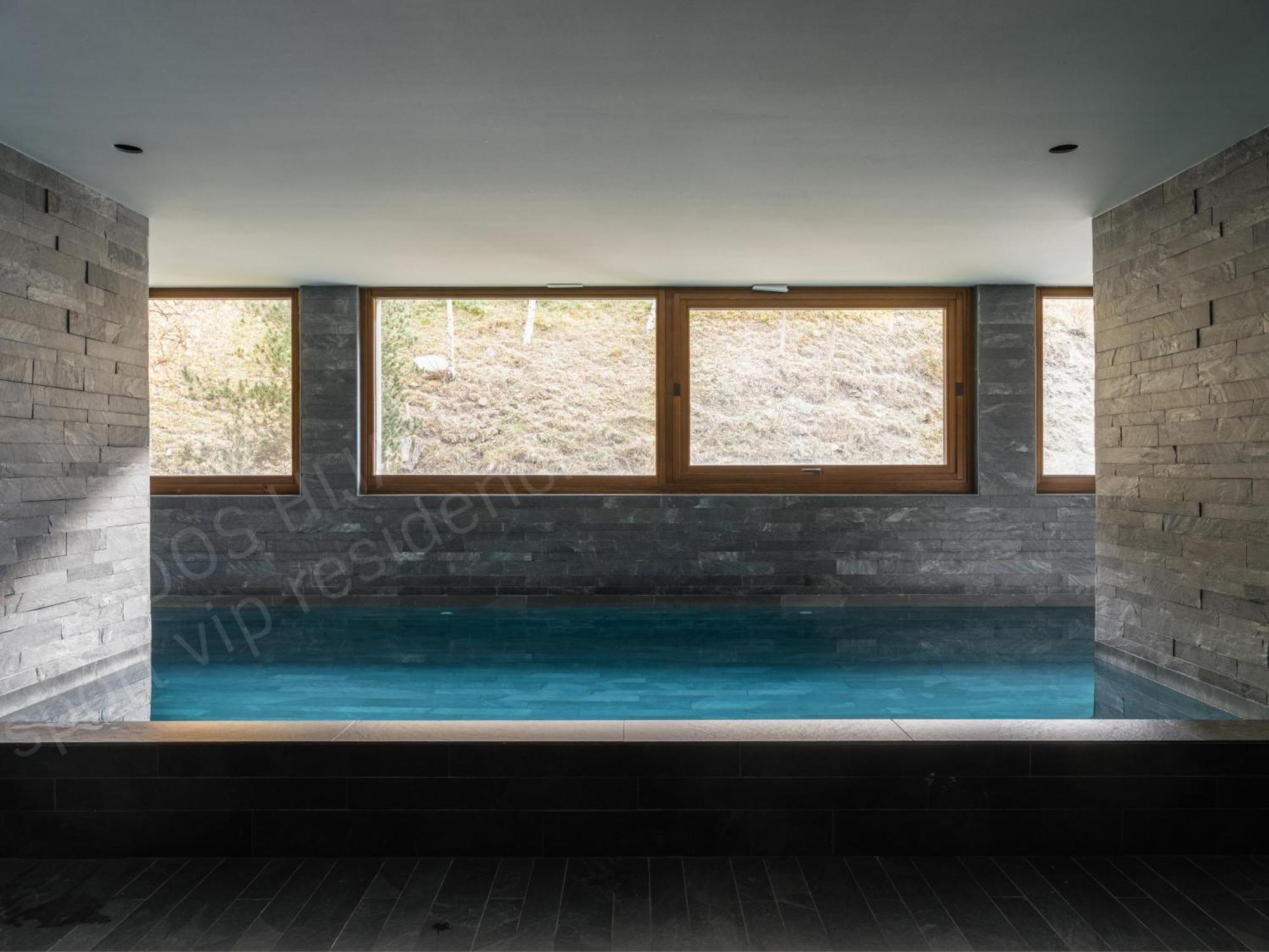 Isard Residences By Leo เอลตาร์แตร์ ภายนอก รูปภาพ