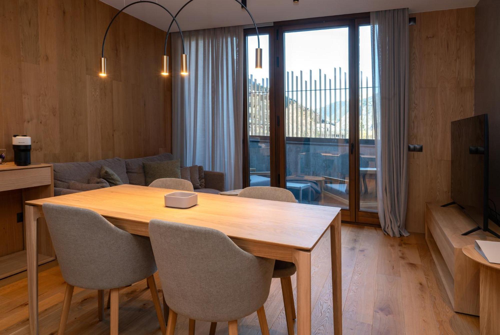 Isard Residences By Leo เอลตาร์แตร์ ภายนอก รูปภาพ