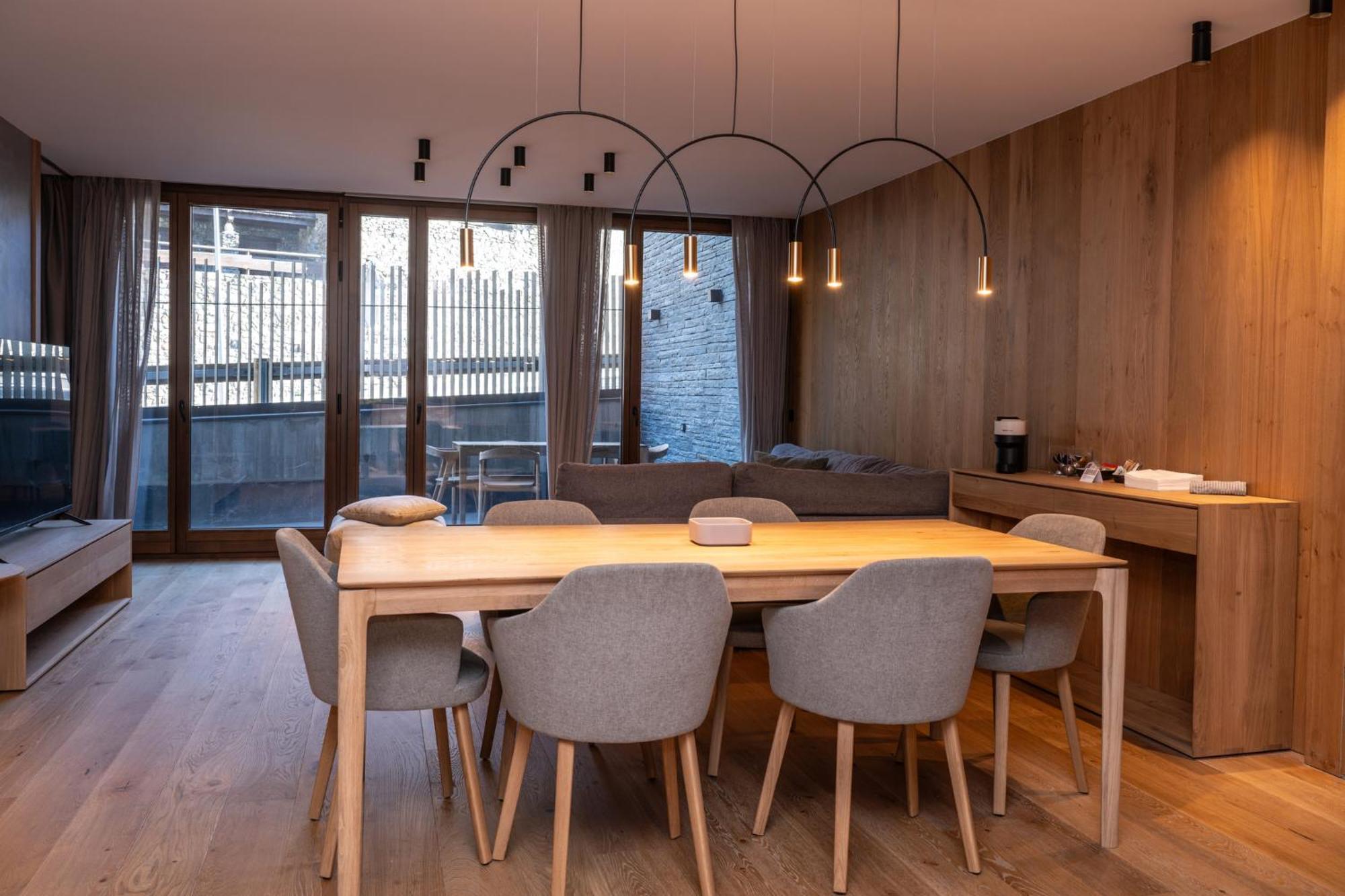 Isard Residences By Leo เอลตาร์แตร์ ภายนอก รูปภาพ